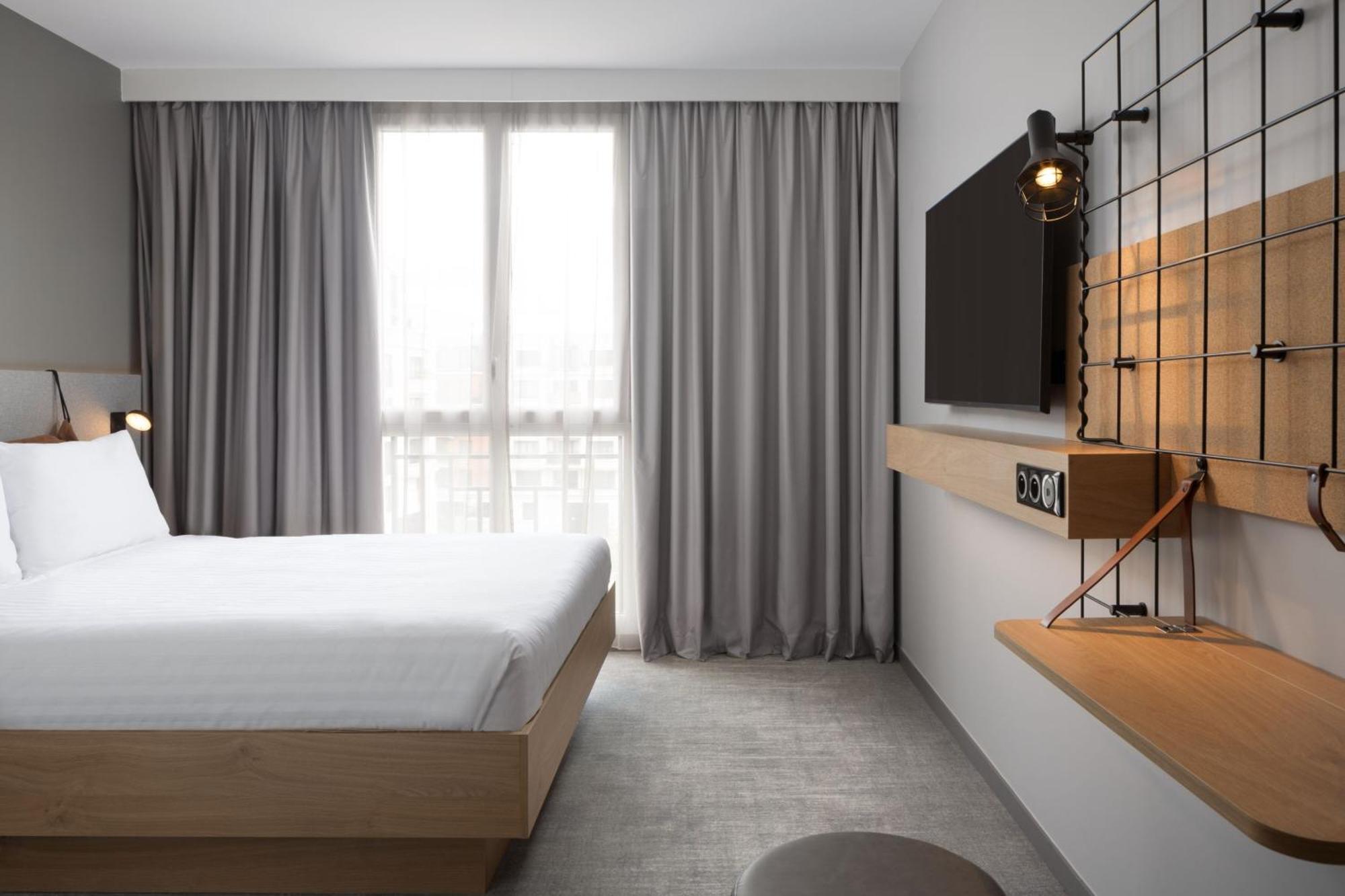Moxy Paris Clamart Exterior photo
