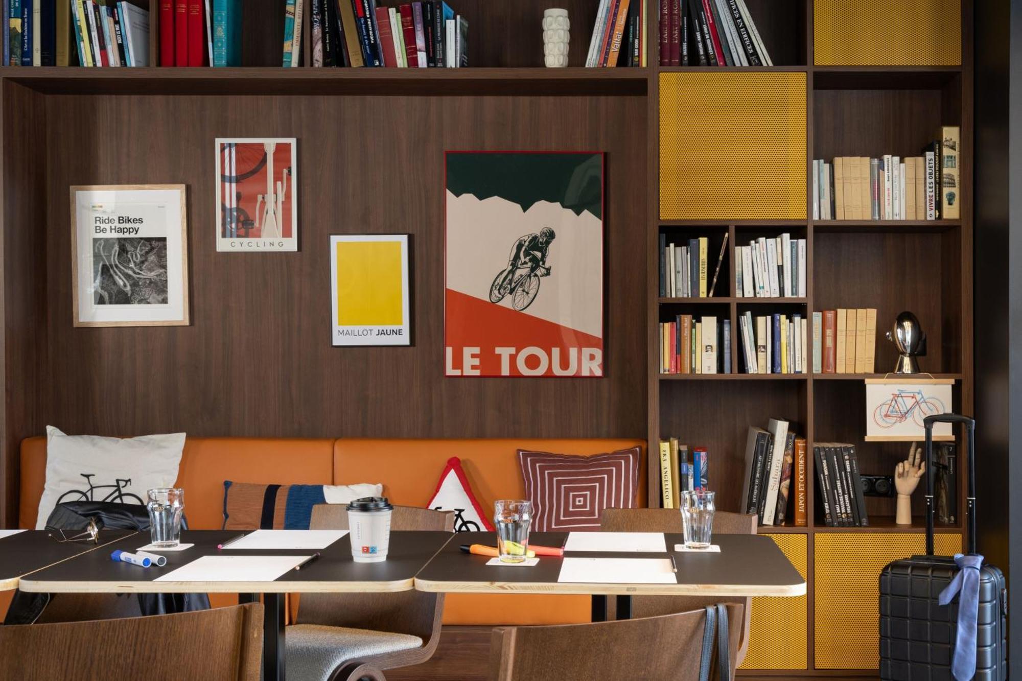 Moxy Paris Clamart Exterior photo