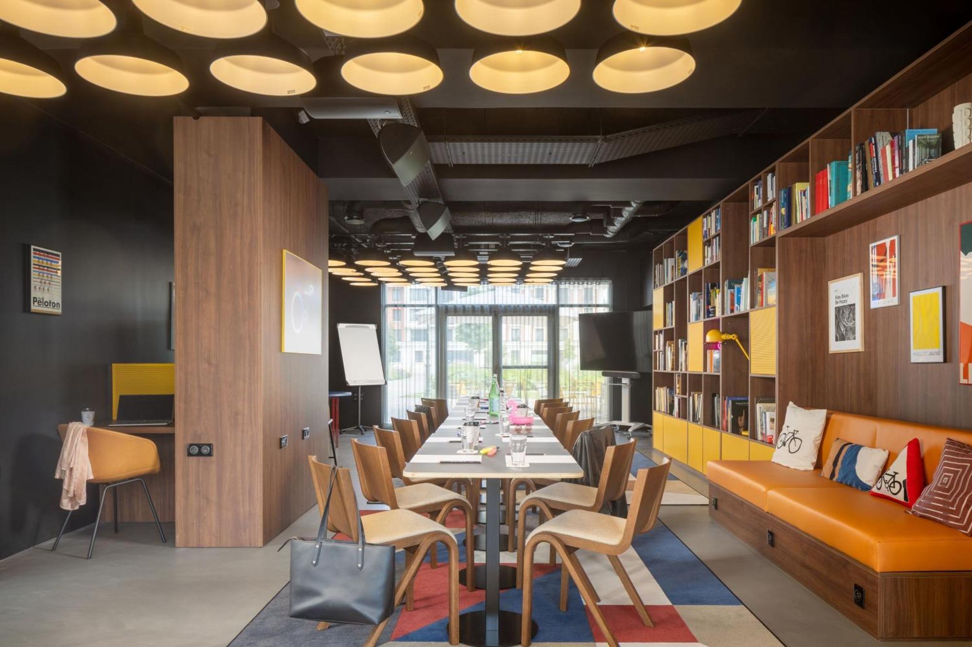 Moxy Paris Clamart Exterior photo