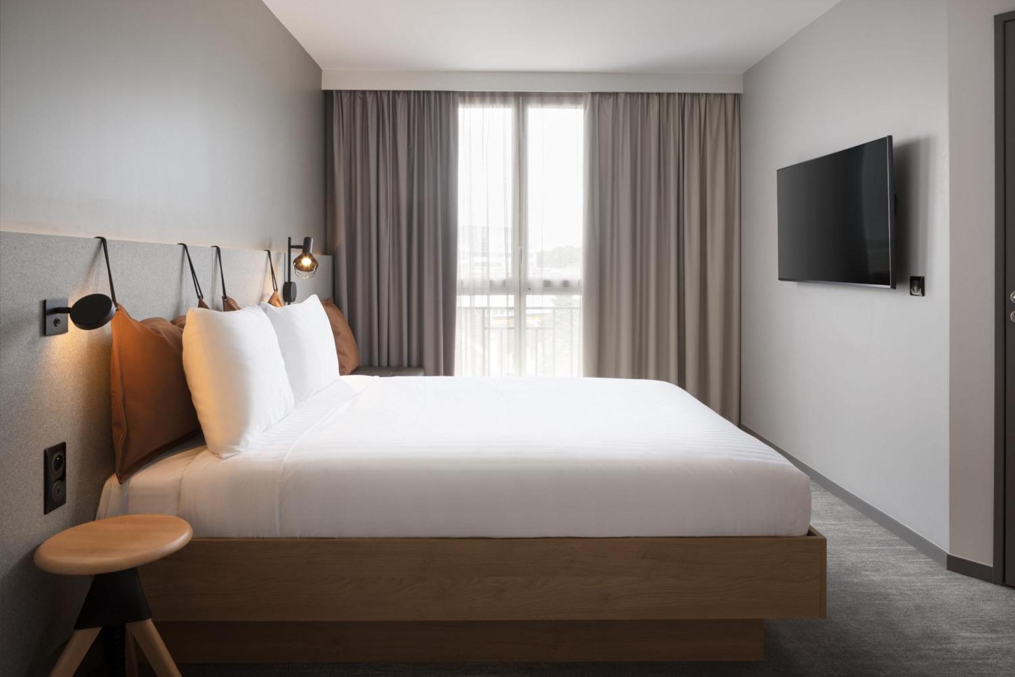 Moxy Paris Clamart Exterior photo
