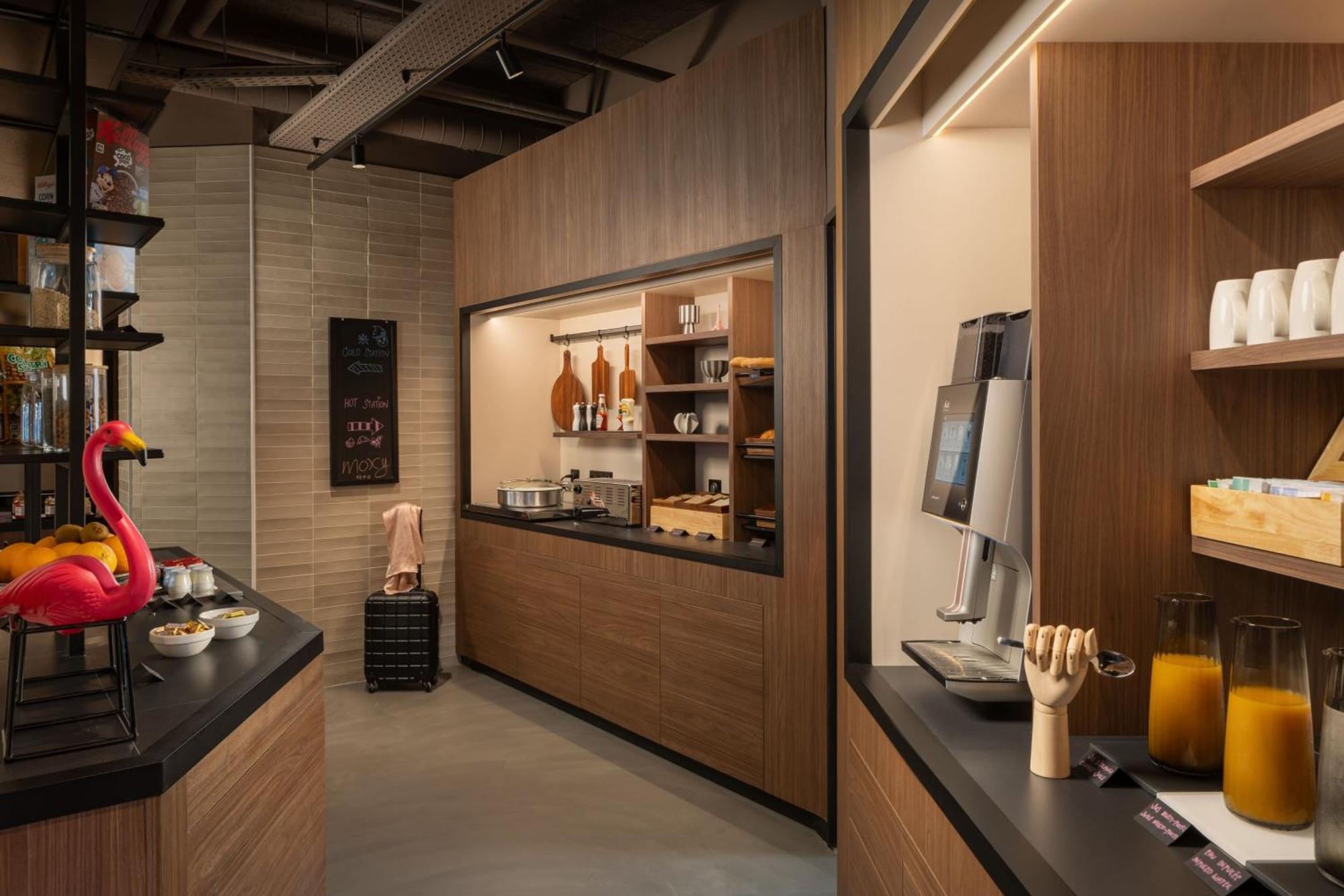 Moxy Paris Clamart Exterior photo