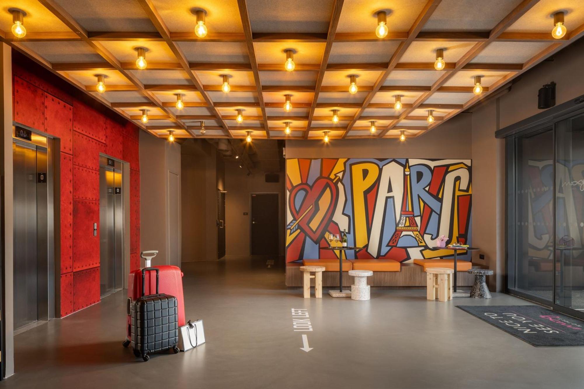 Moxy Paris Clamart Exterior photo