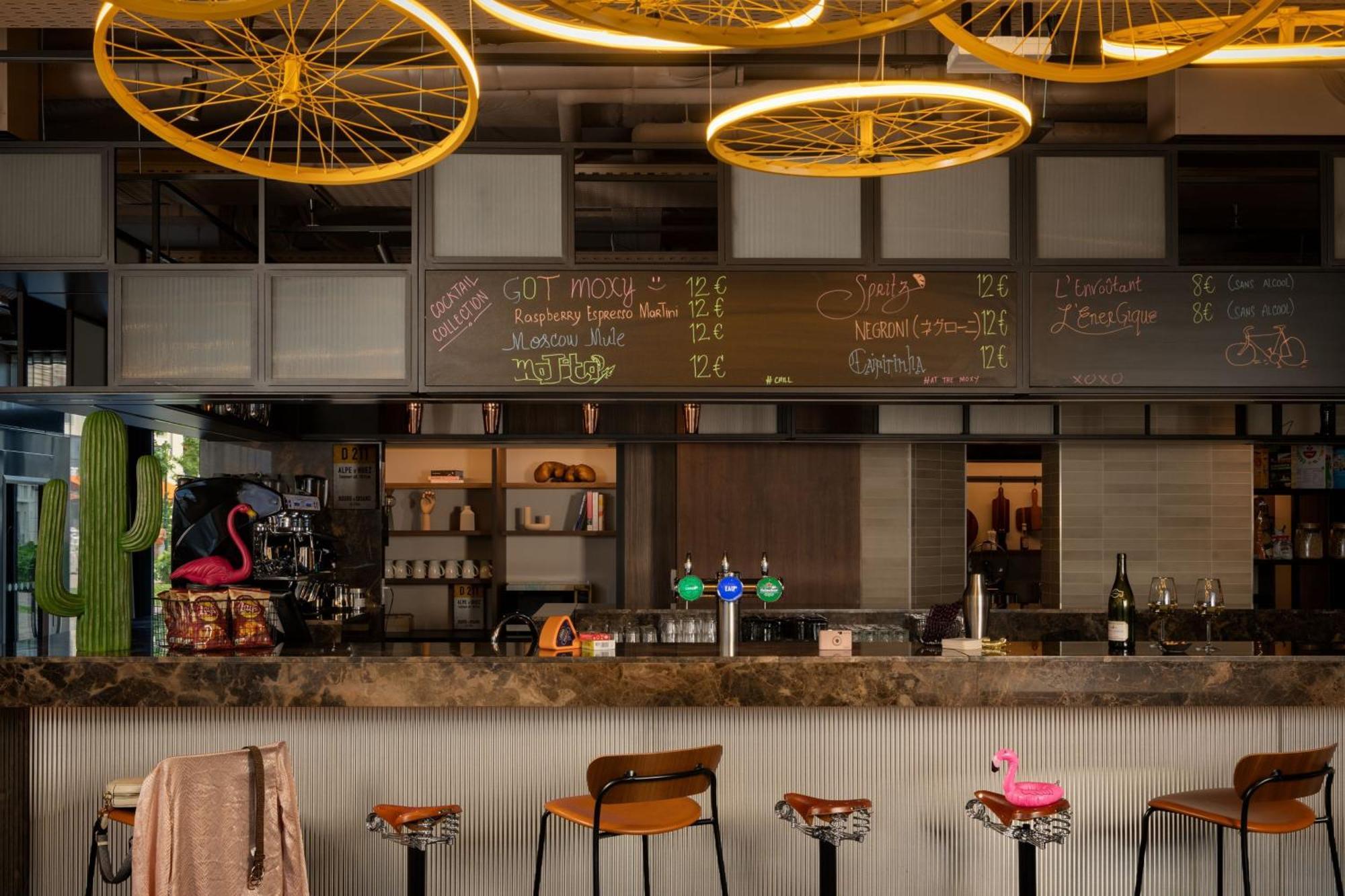 Moxy Paris Clamart Exterior photo