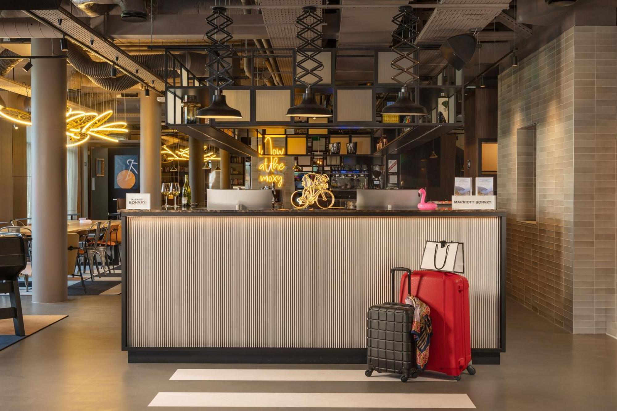 Moxy Paris Clamart Exterior photo