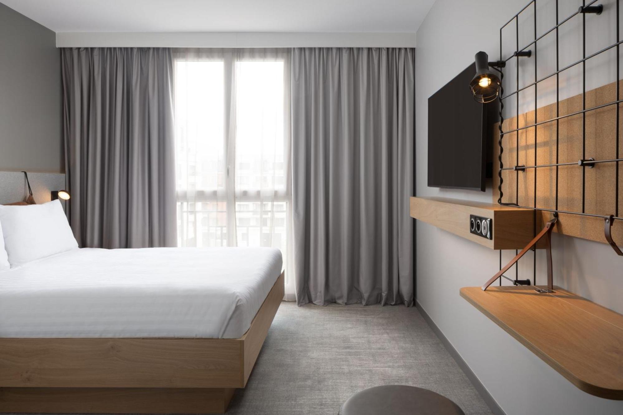 Moxy Paris Clamart Exterior photo