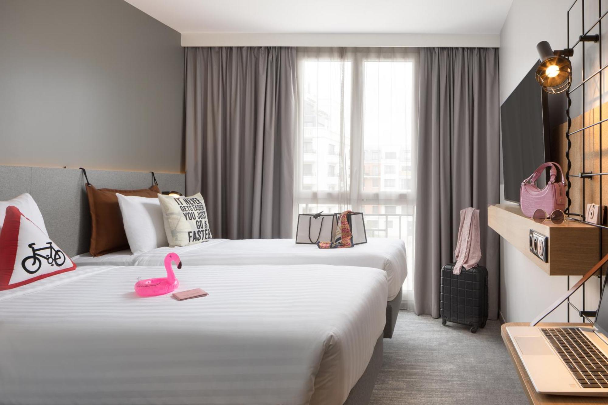 Moxy Paris Clamart Exterior photo