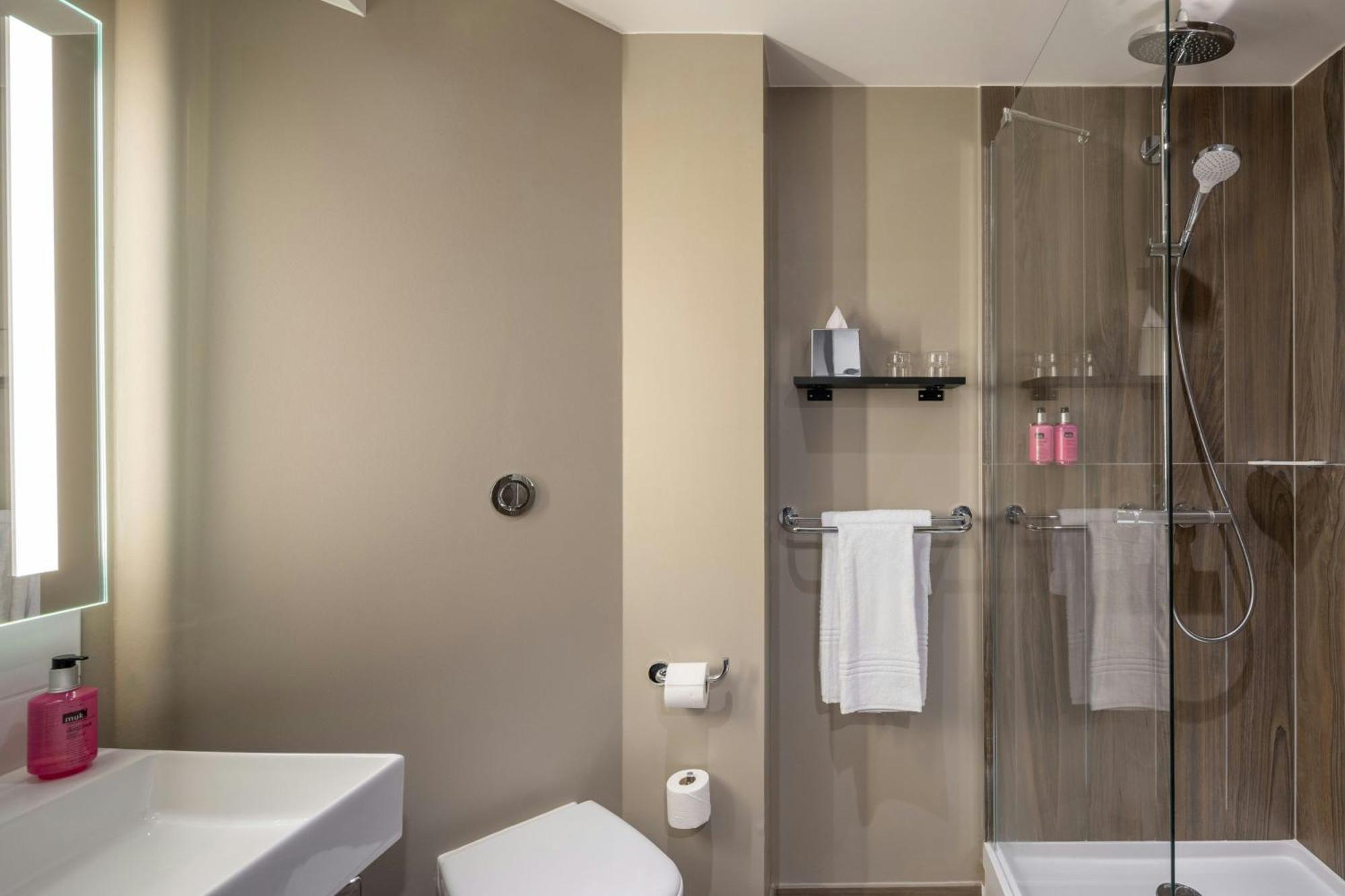 Moxy Paris Clamart Exterior photo